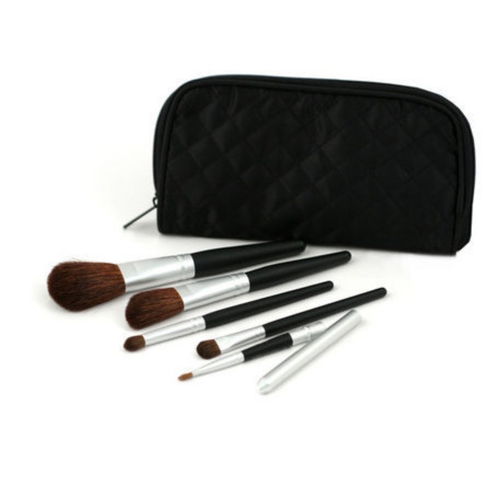 Elegant Black Makeup Brush Set with Quilted Case